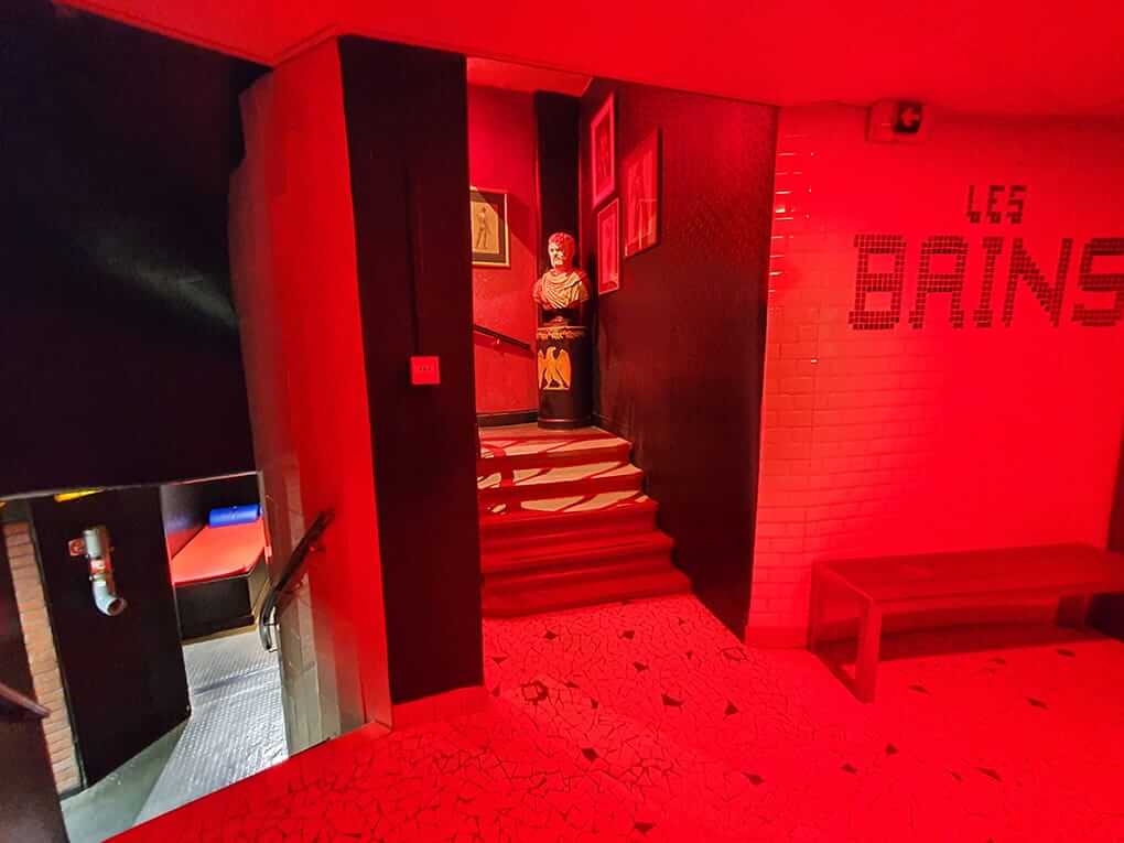 Les Bains d’Odessa, la sauna gay de osos y maduros en Paris 22 Les Bains d’Odessa, la sauna gay de osos y maduros en Paris