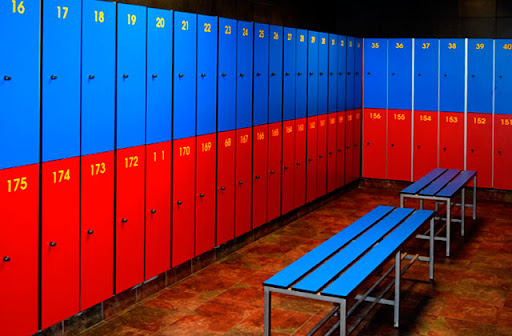 basaky-gay-sauna-alicante-taquillas